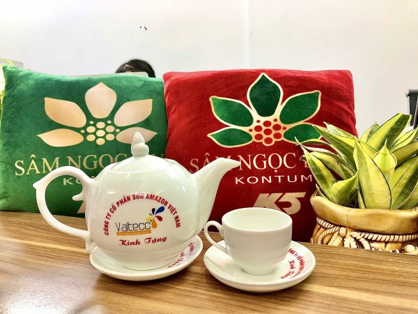 Cao Minh gift - chuyên cung cấp ấm chén cao cấp in logo số lượng lớn theo yêu cầu của khách hàng