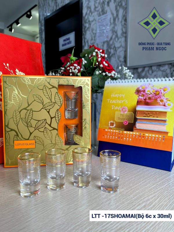 Cao Minh gift - chuyên cung cấp cốc thủy tinh in logo số lượng lớn với nội dung theo yêu cầu của khách hàng