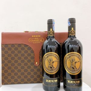 Cao Minh gift - chuyên cung cấp hộp quà tết số lượng lớn với nội dung in logo theo yêu cầu của khách hàng