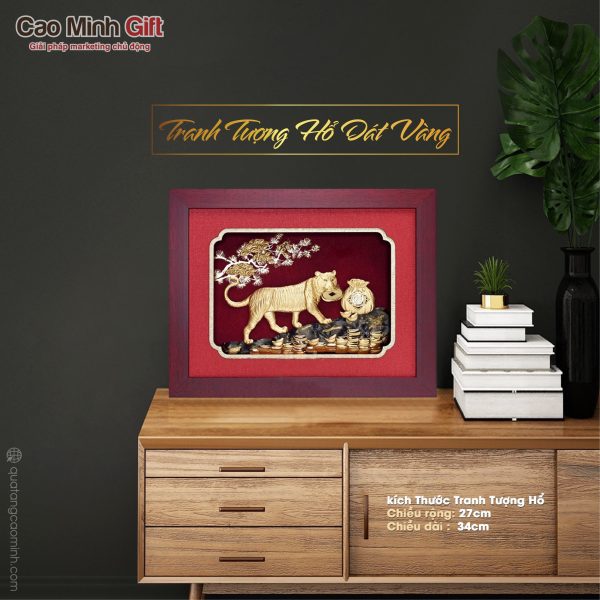 Cao Minh gift - chuyên cung cấp tranh tượng hổ vàng in logo số lượng lớn với nội dung theo yêu cầu của khách hàng
