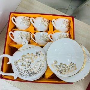 Cao Minh gift - chuyên cung cấp ấm chén sứ in logo số lượng lớn theo yêu cầu của khách hàng