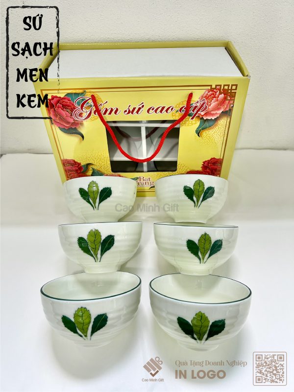 Bộ bát sứ men kem