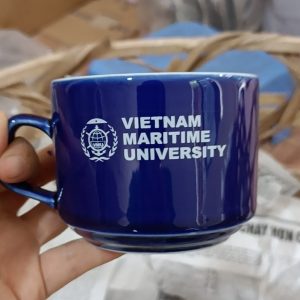 Cốc sứ in logo Đại học Hàng hải VN