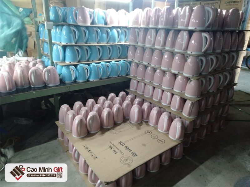 Quà tặng ấm siêu tốc in logo