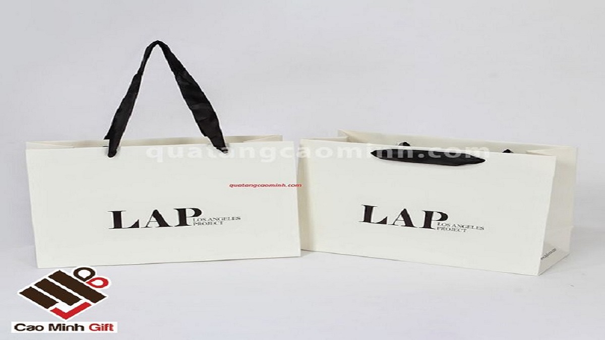 Túi giấy đựng quà