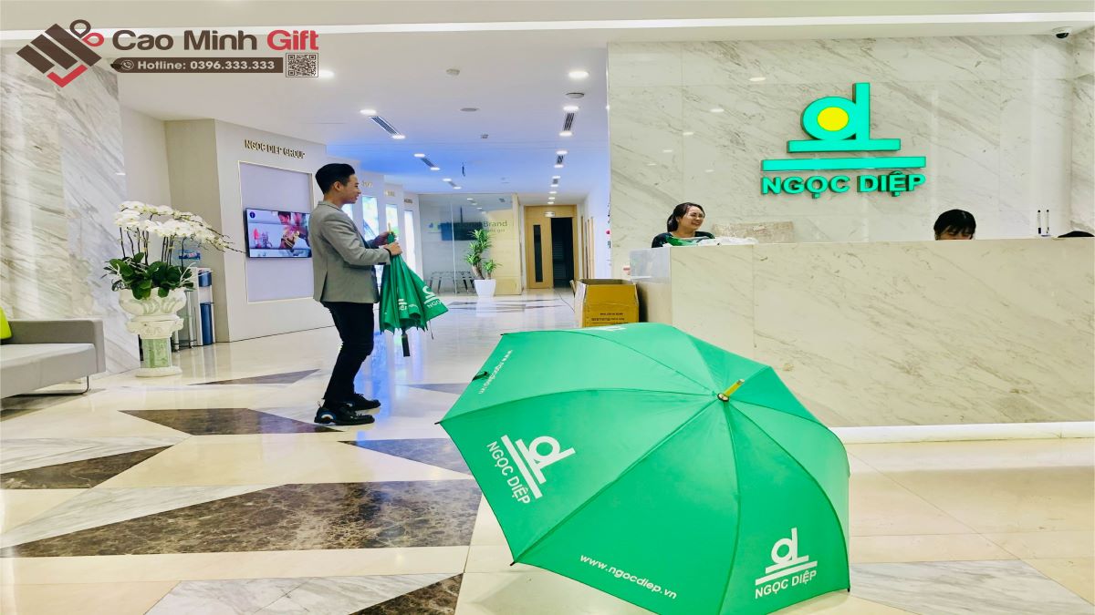 áo mưa, ô dù quà tặng
