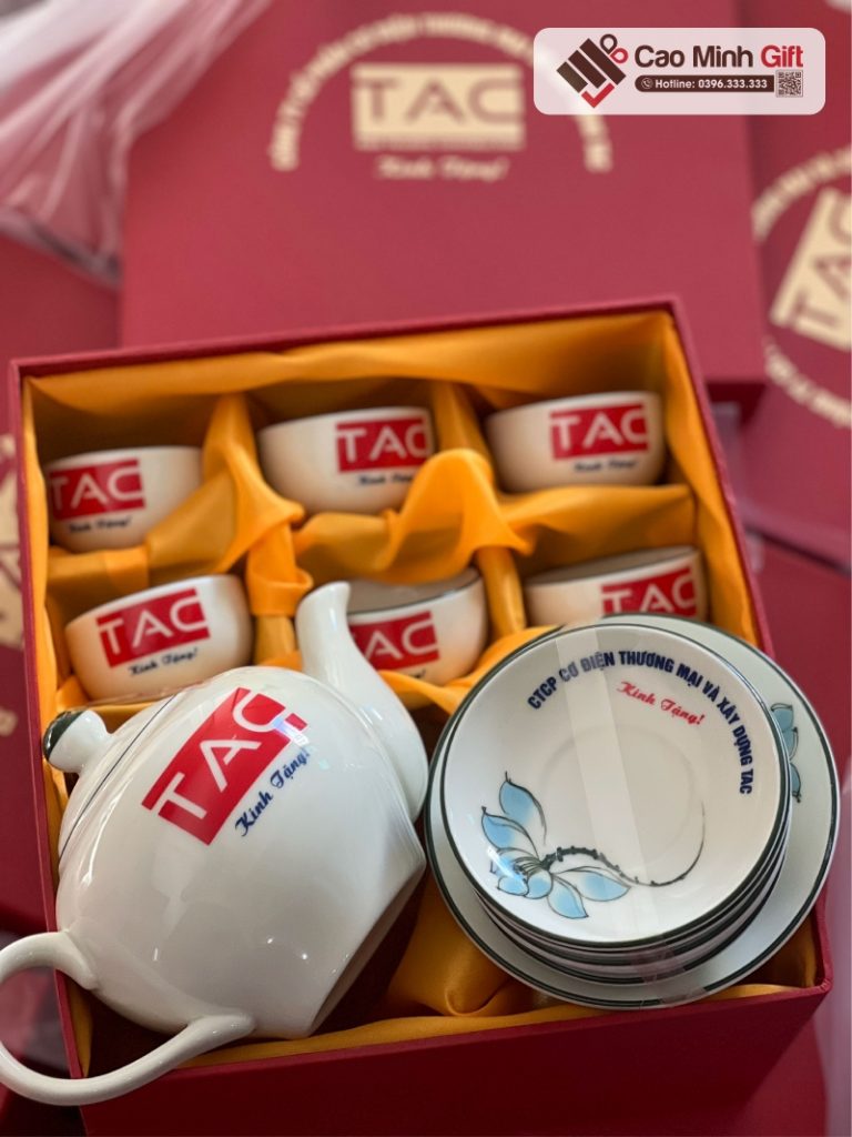 bộ quà tặng ấm chén in logo