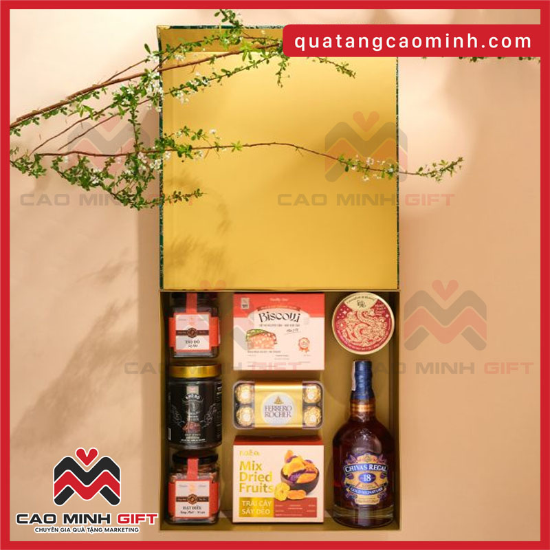 Quà tặng nuts - gồm trái cây và hạt dinh dưỡng trong hộp quà biếu Tết