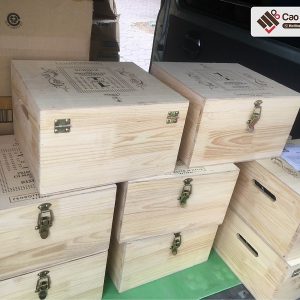 Cao Minh gift - chuyên cung cấp hộp đựng rượu vang cao cấp in logo số lượng lớn với nội dung theo yêu cầu của khách hàng