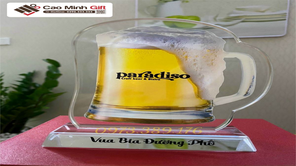 Kỷ niệm chương pha lê