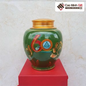 Cao Miinh gift - chuyên cung cấp hũ đựng chè in logo số lượng lớn với nội dung theo yêu cầu của khách hàng