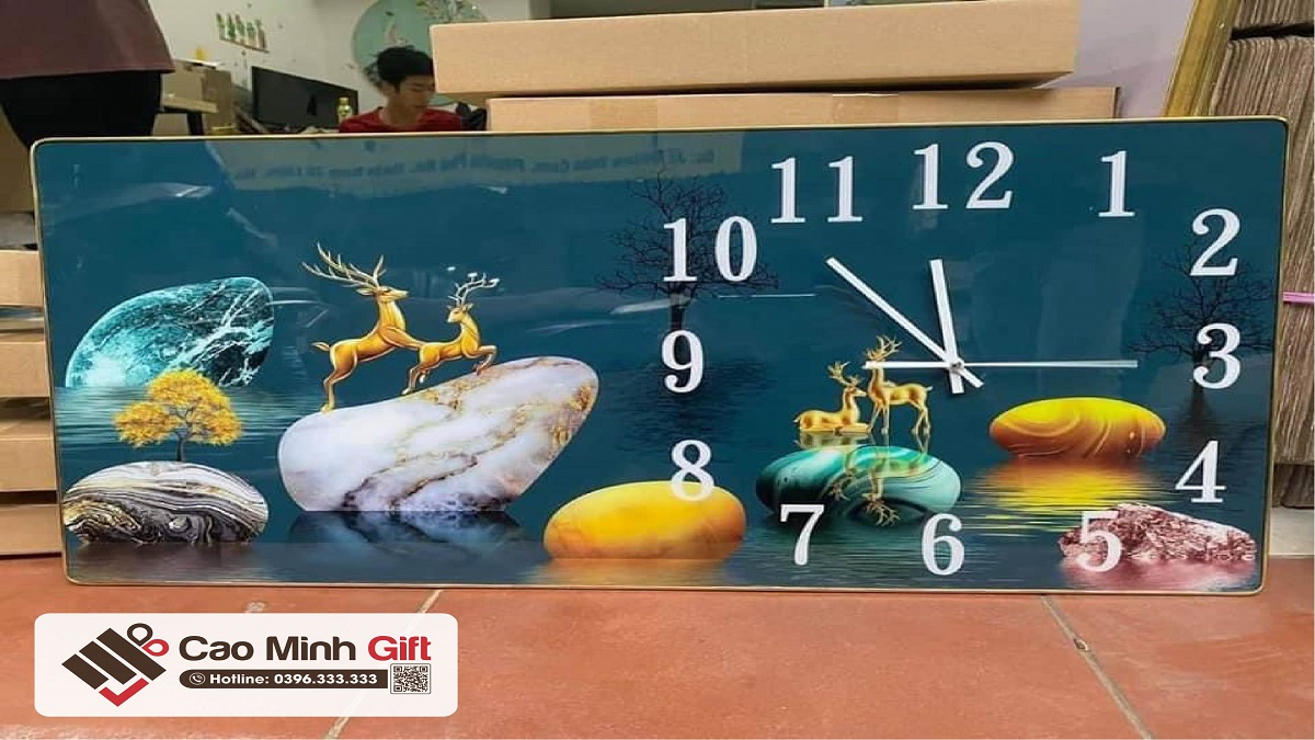 đồng hồ kim trôi treo tường