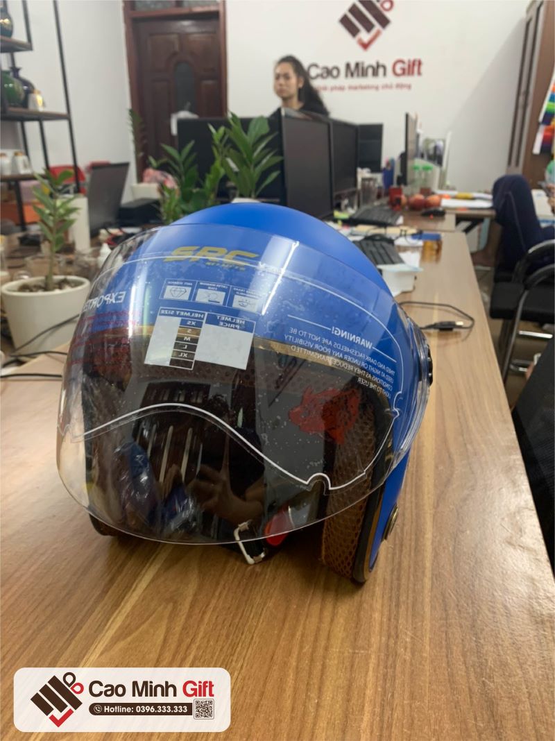 Mũ bảo hiểm marketing