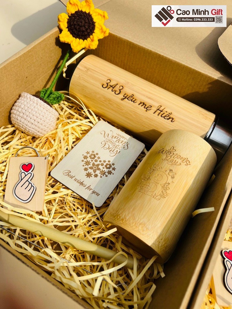 Giftset bình giữ nhiệt vỏ tre