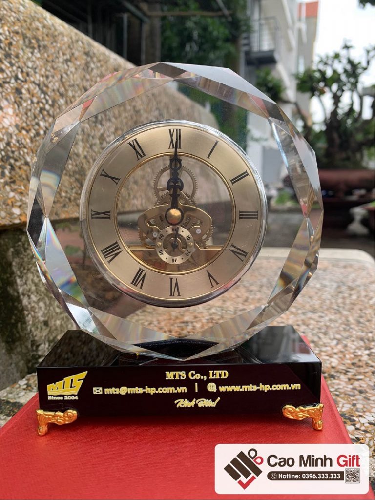 Quà tặng kỷ niệm 10 năm thành lập