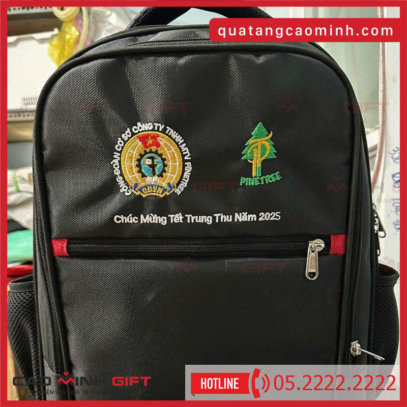 Ba lô học sinh thêu logo chúc mừng Trung Thu 2025 của 1 đơn vị