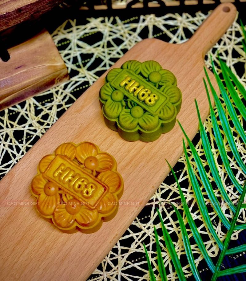Bánh trung thu quà tặng in logo theo yêu cầu - Mời đặt hàng tại Cao Minh gift - Số lượng lớn có giá tốt!