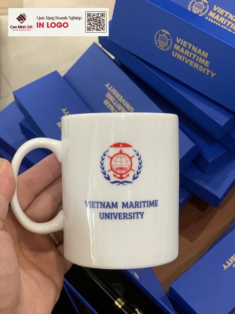 bộ quà tặng VietNam Maritime University