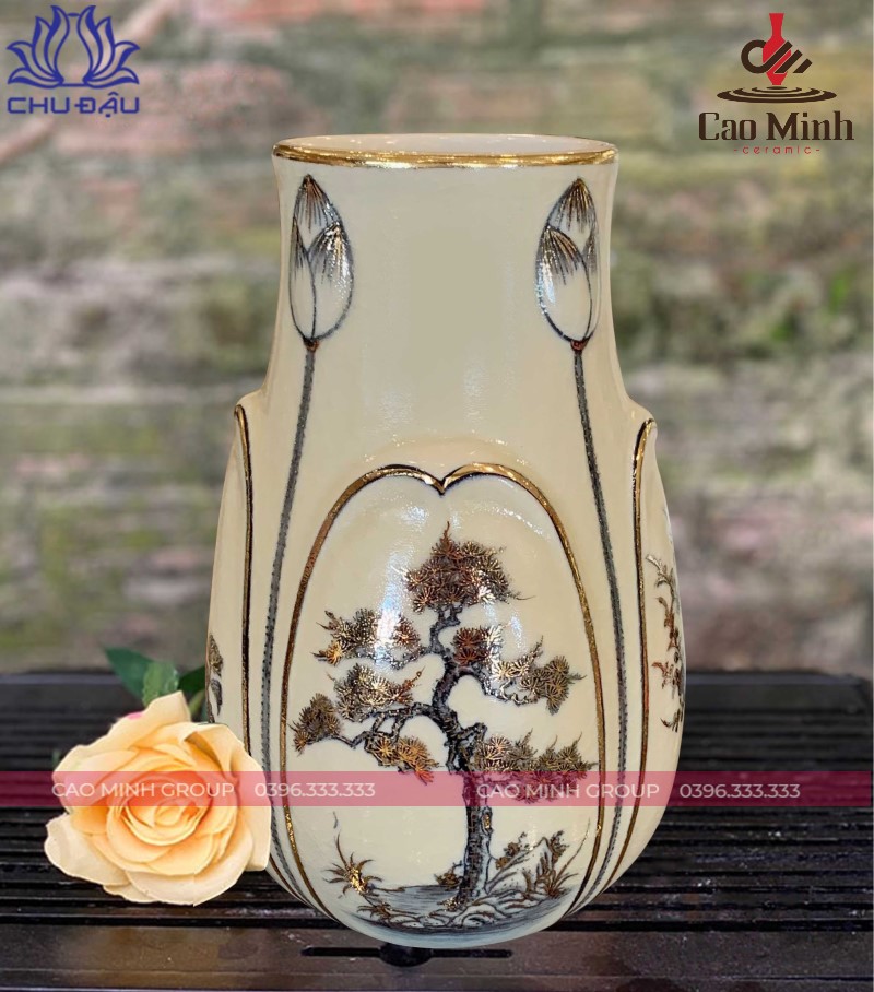 Bình gốm Chu Đậu