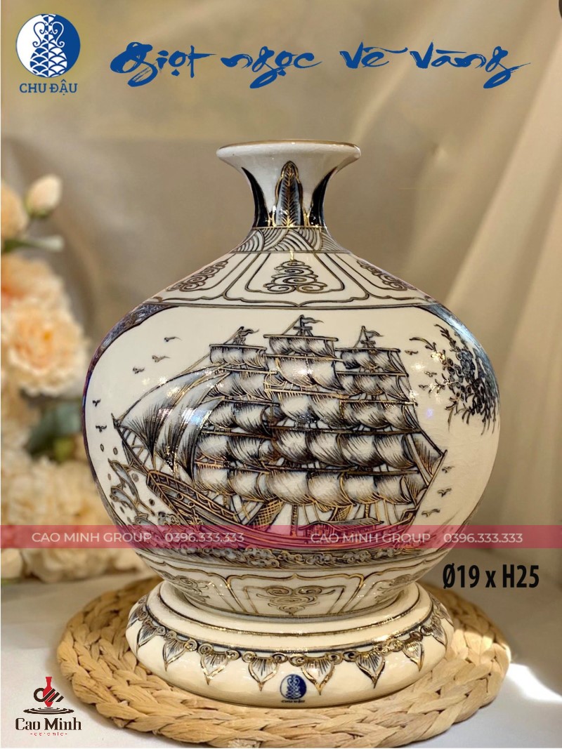 Bình gốm Chu Đậu