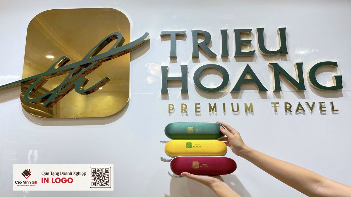 ô dù Triệu Hoàng Premium Travel