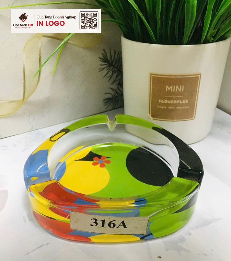 gạt tàn thuỷ tinh in logo