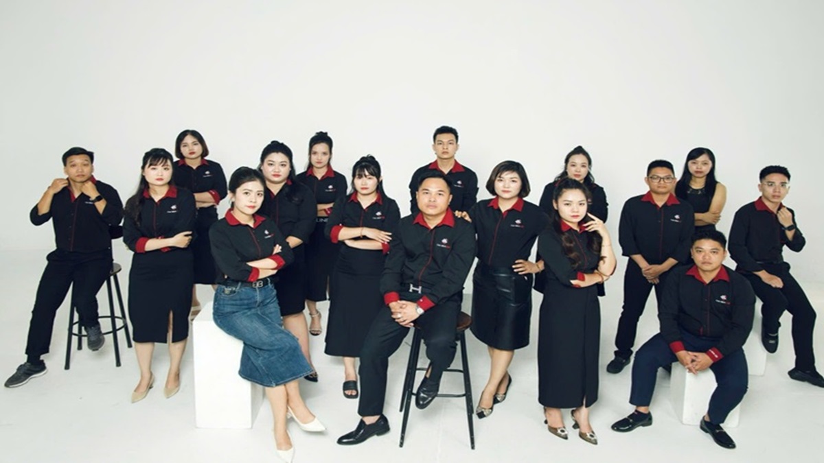 Đặt mua áo đồng phục in ấn thương hiệu theo yêu cầu nhanh chóng