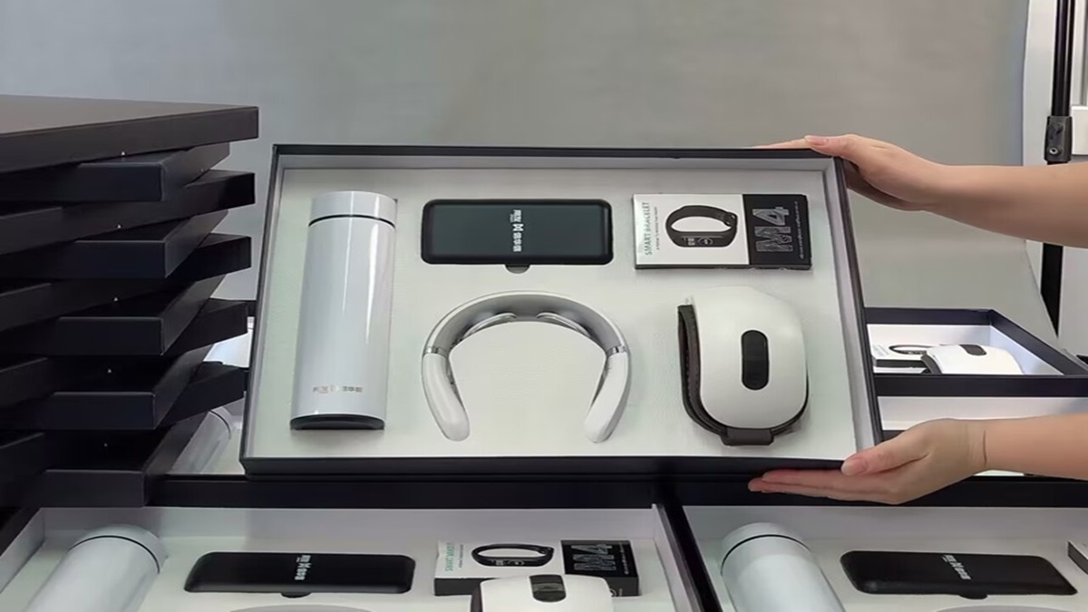 Tư vấn mix quà tặng công nghệ độc đáo, chuẩn gu mọi tín đồ