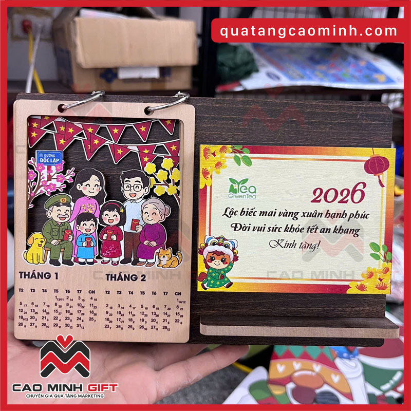 Lịch gỗ để bàn mẫu mới Tết 2026