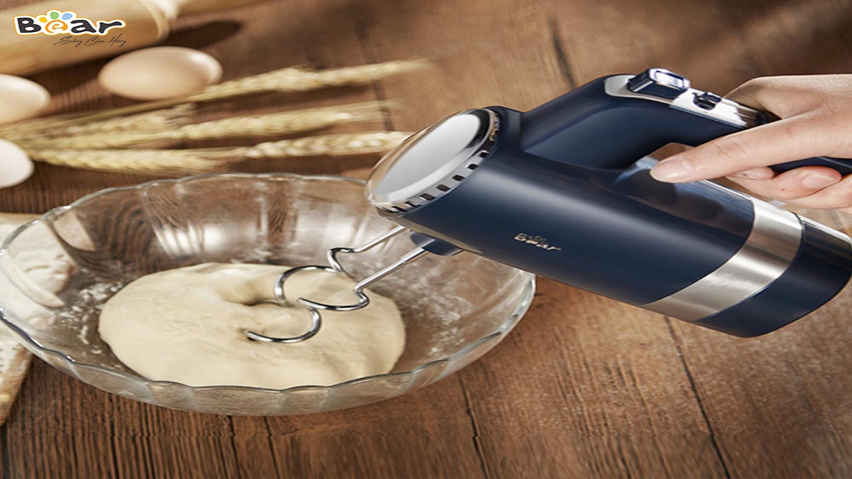 máy đánh trứng cầm tay Bear chính hãng