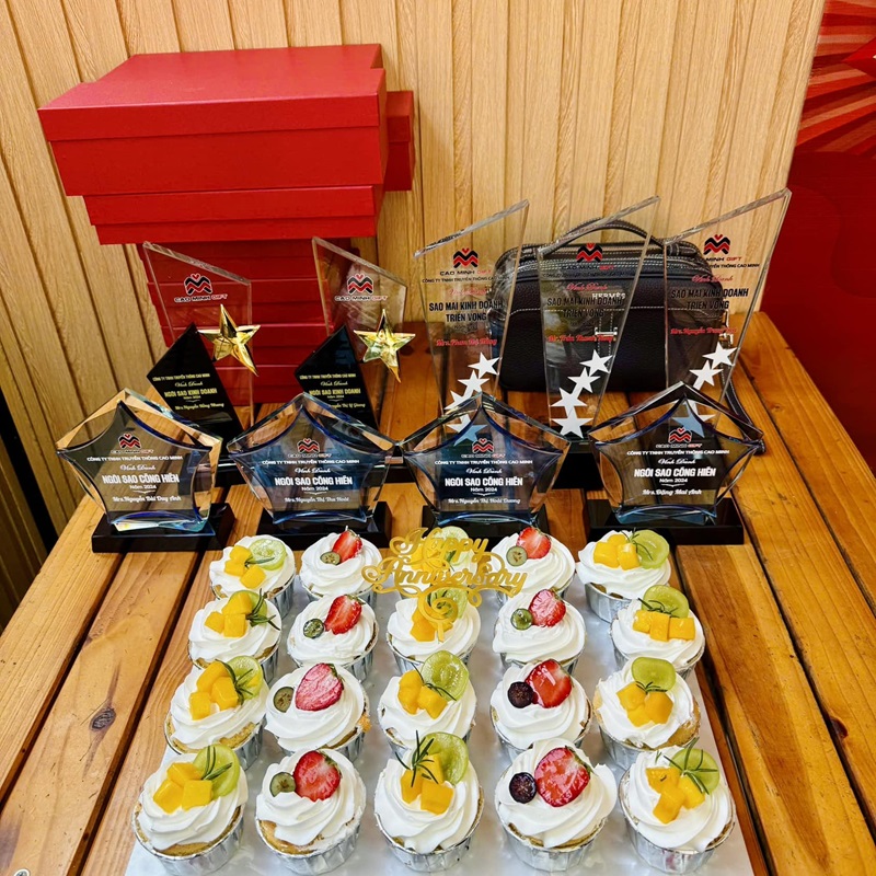 Bữa tiệc tất niên 2024 của Cao Minh gift tuy nhỏ gọn nhưng lại rất tình cảm, ấm cúng
