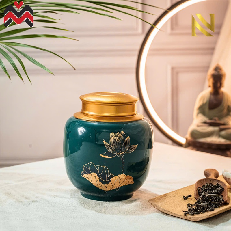 Bình gốm hoa tiết hoa sen sang trọng