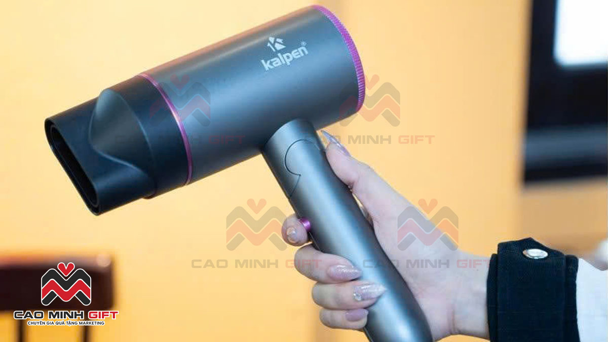 Nhận thầu 200.000 máy sấy tóc in logo giá tốt nhất thị trường