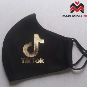 Khẩu trang vải in logo tiktok