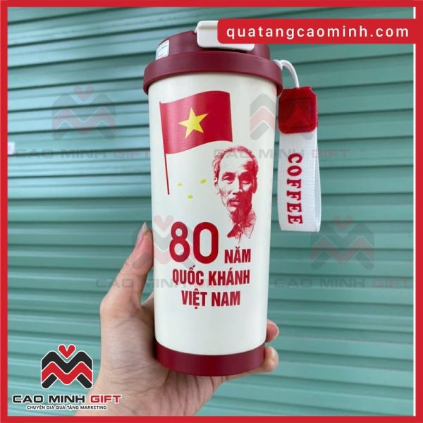 Nhận làm cốc giữ nhiệt kỷ niệm 80 năm cách mạng tháng tám và quốc khánh 2/9 theo yêu cầu, số lượng lớn, giá tốt
