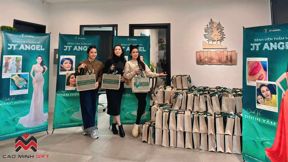 Quà tặng túi vải đay in logo chất lượng