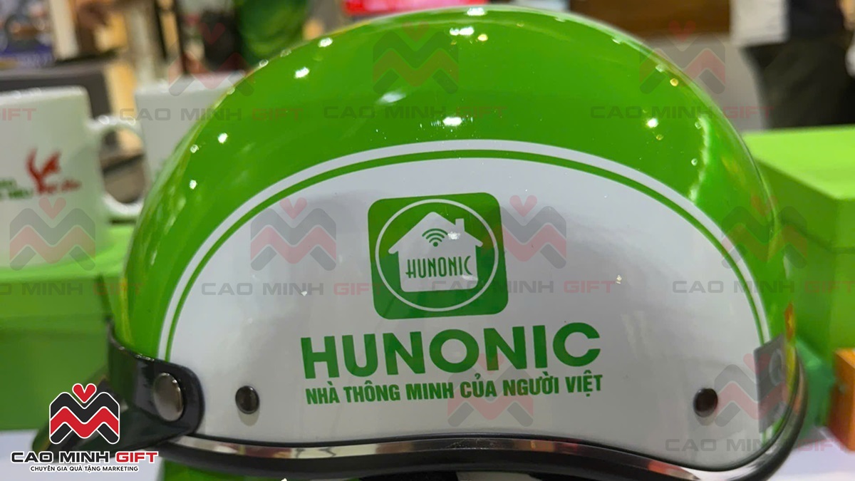 Hướng dẫn cách chọn mũ bảo hiểm làm quà tặng: Tiêu chuẩn, ngân sách và thiết kế