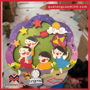 Cao Minh gift - Chuyên cung cấp các mẫu đèn gỗ đẹp in logo theo yêu cầu làm quà tặng trung thu 2025 cho doanh nghiệp