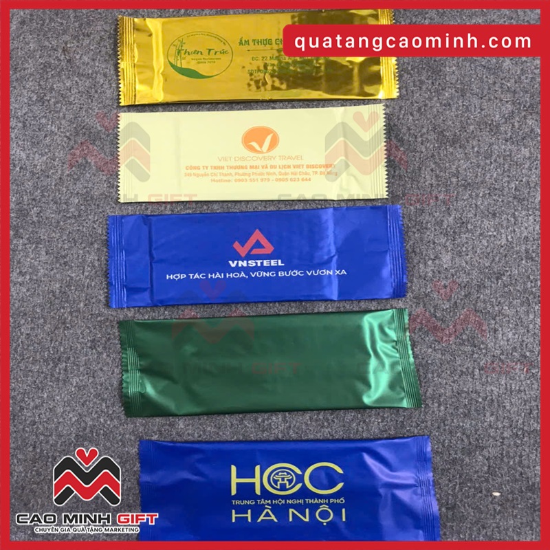 Khăn giấy ướt in logo - Giải pháp quảng bá thương hiệu