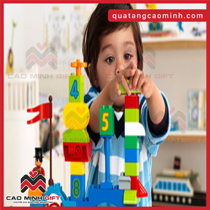 Quà tặng đồ chơi trung thu cho bé