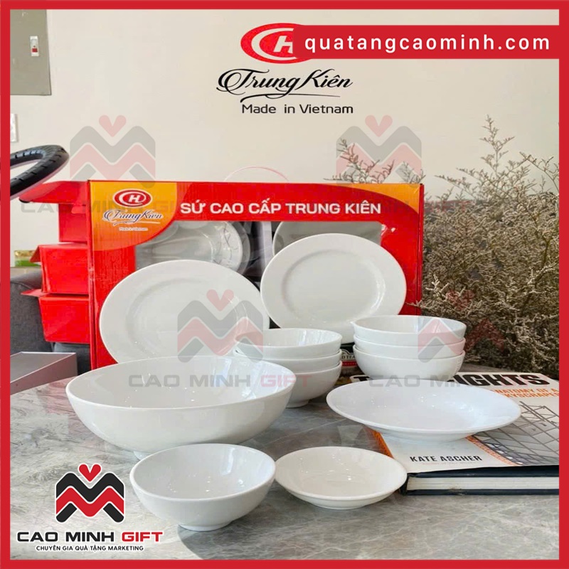 Quà tặng sứ cao cấp Trung Kiên in logo tại Cao Minh gift