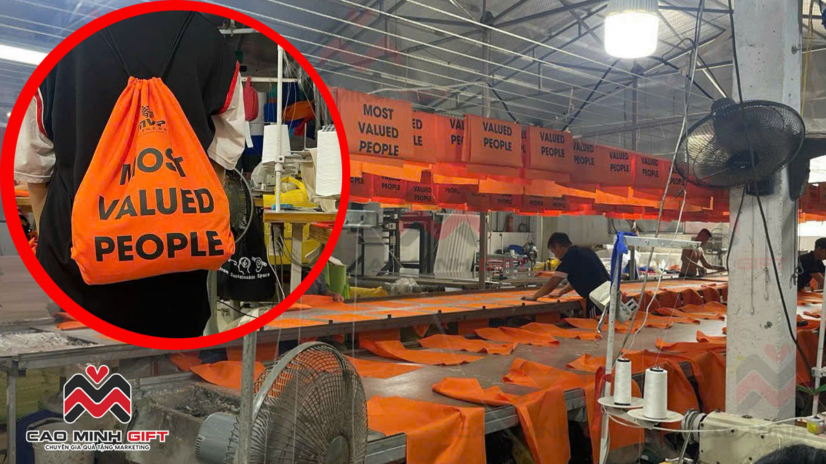 Túi dây rút – Quà tặng sự kiện tối ưu chi phí, nâng tầm thương hiệu