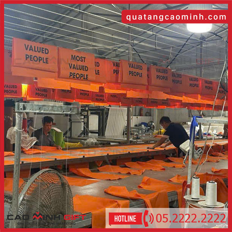 Cao Minh gift - Sản xuất túi dây rút vải dù 210 trực tiếp không qua trung gian, tối ưu chi phí marketing cho doanh nghiệp