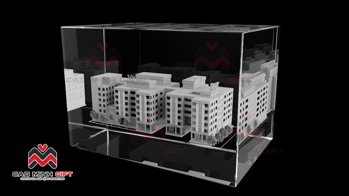 Bên trong khối pha lê hình lập phương quà tặng có gì mà ai nhận cũng phải WOW?
