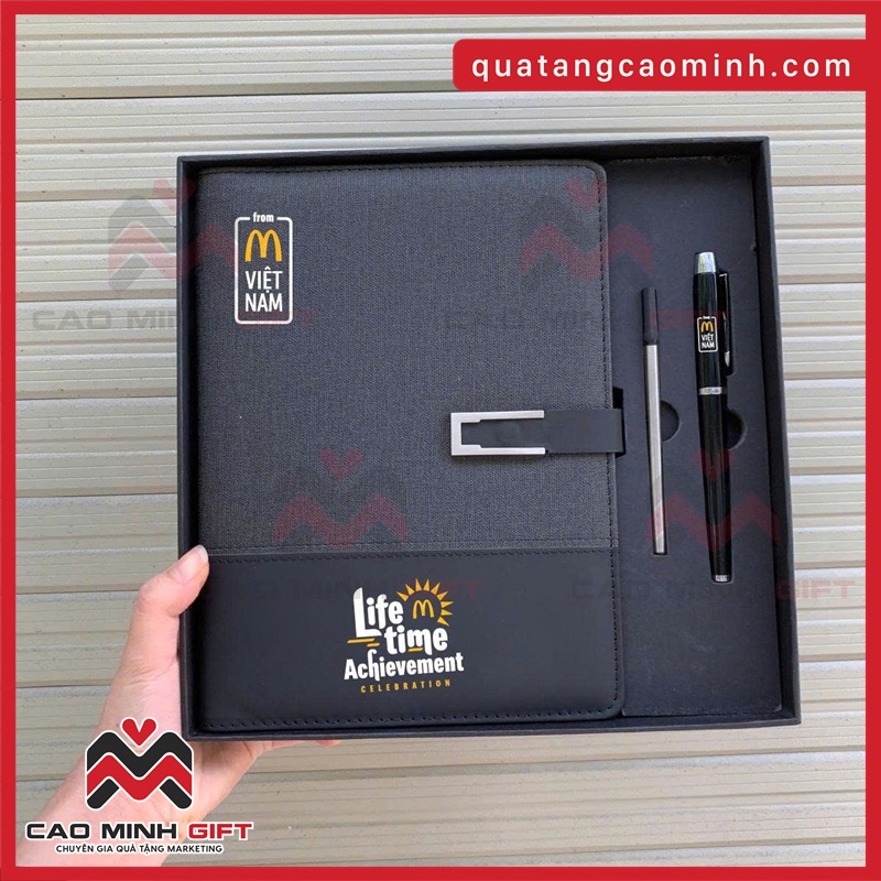 In logo, slogan cho giftset văn phòng – Tăng độ nhận diện thương hiệu một cách tinh tế