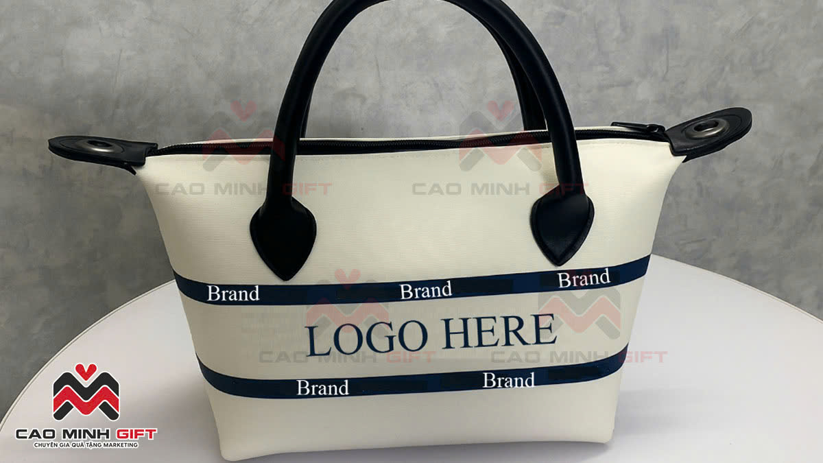 Review túi vải canvas in logo mẫu mới - Nhỏ gọn, tiện dụng và thời trang