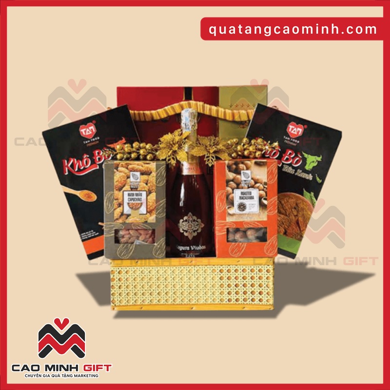 Giỏ quà Tết 2 triệu Happy Tết 8 - Sung túc & An khang