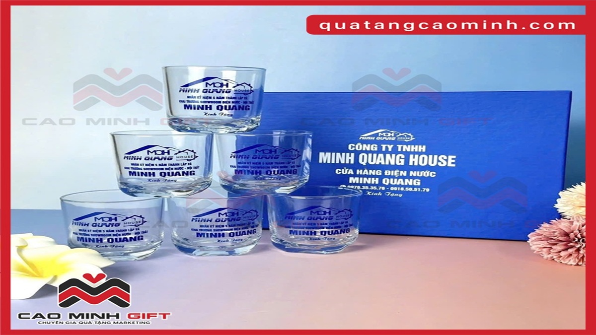 Quà tri ân khách hàng đầu năm: 7 lựa chọn đáng cân nhắc