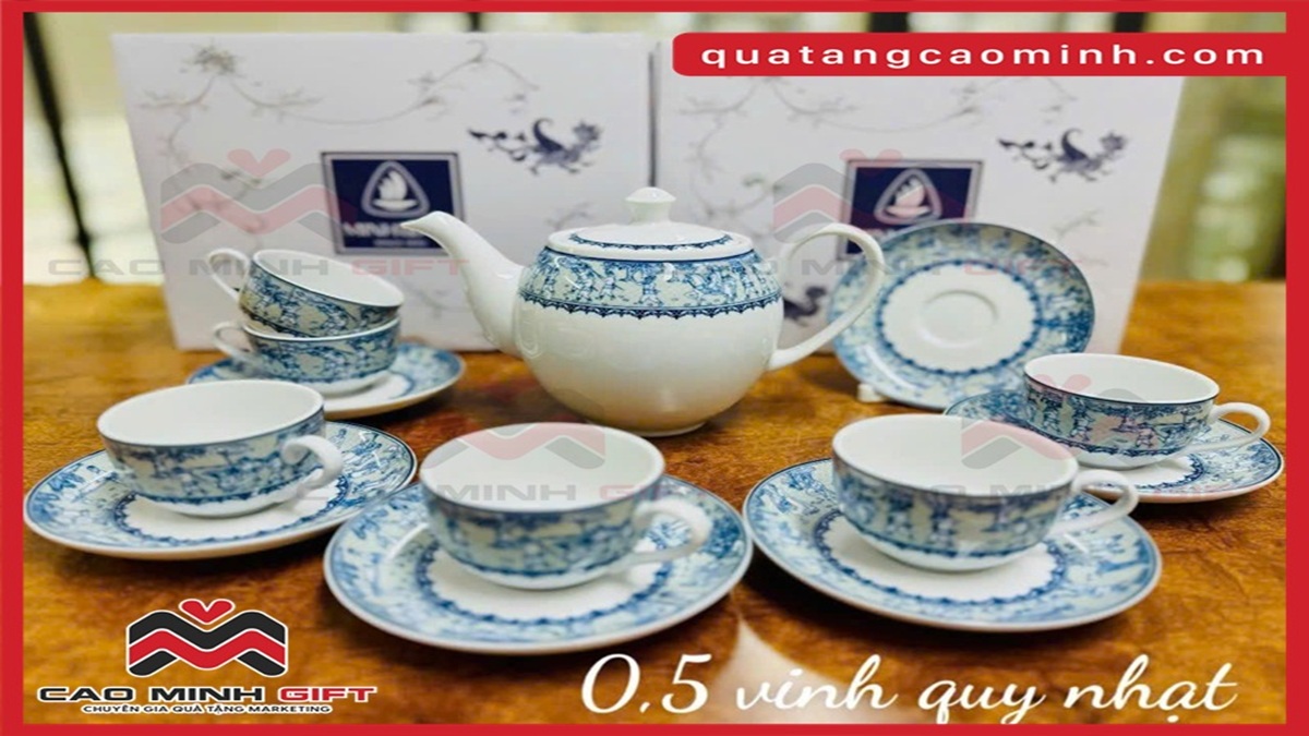 Bộ ấm trà quà tặng: Lựa chọn tinh tế cho doanh nghiệp Việt