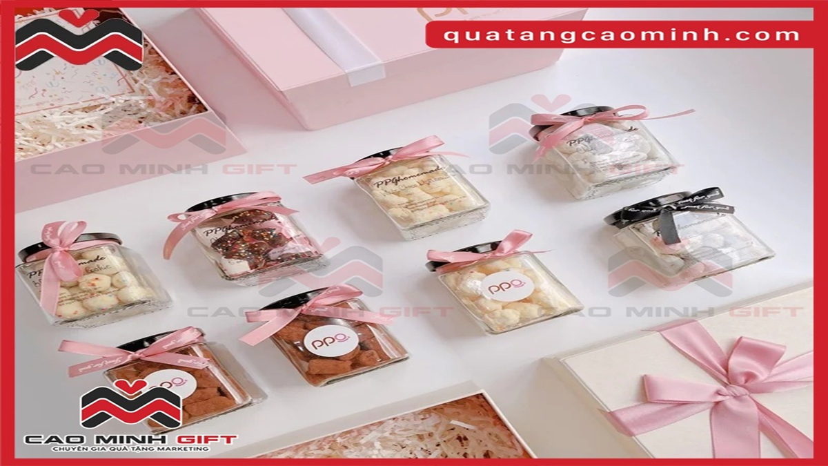 Cùng ngân sách nên chọn quà tặng handmade hay quà tặng in logo sẵn?